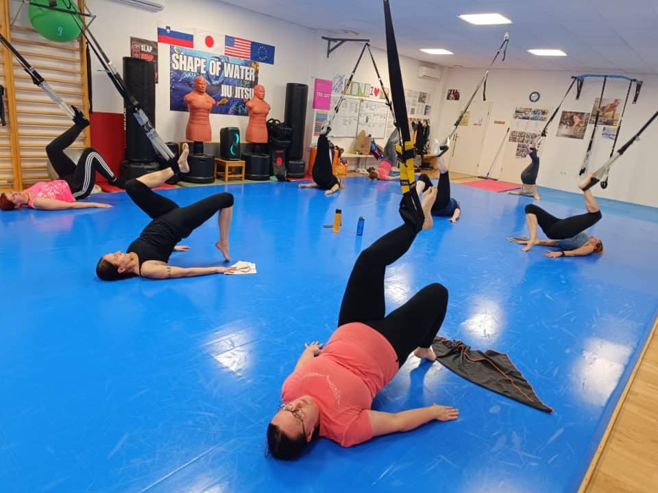 IMG 6b6877b25c7063e16bfecab1e40932fe V min